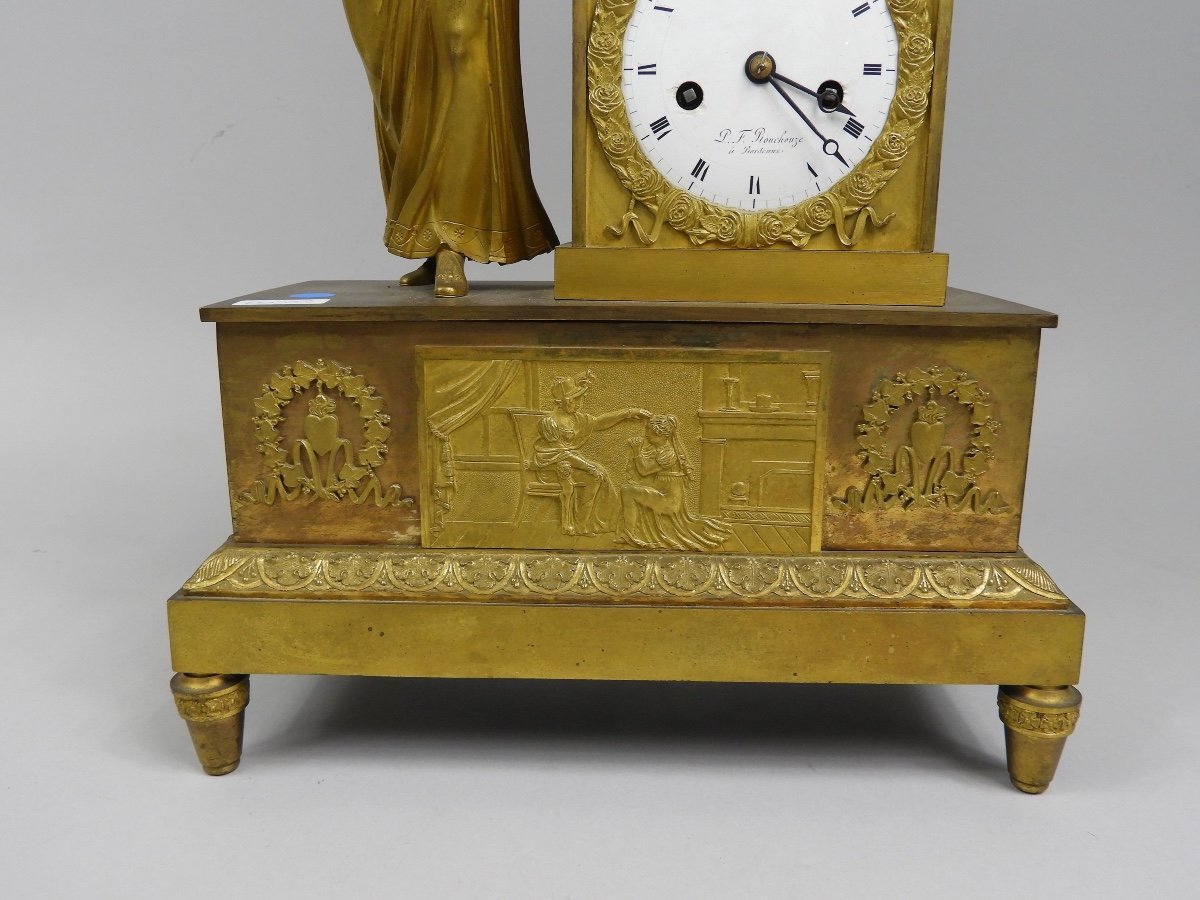 Charming Gilt Bronze Clock From The French Empire Period: A Royal Watch From The 19th Century-photo-4