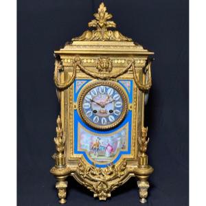 Louis XVI Xl Mantel Clock From The 19th Century, France - Sèvre Porcelain