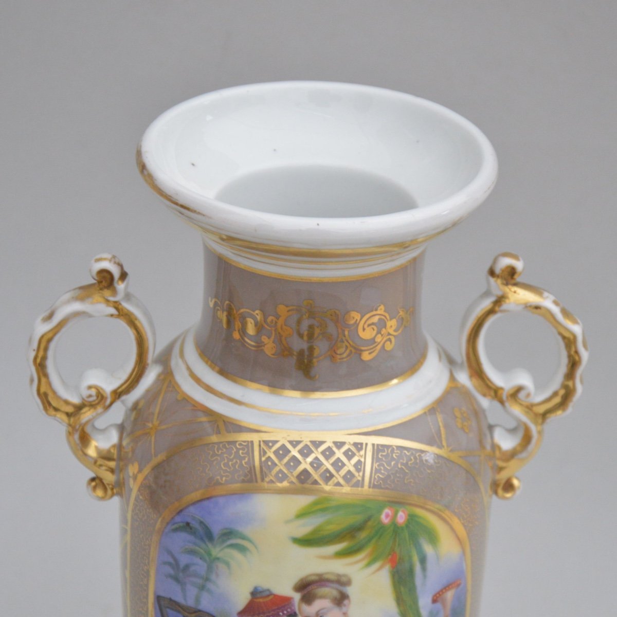 Vase En Porcelaine Polychrome à Décor Sujet Oriental Napoleon III XIXème-photo-4