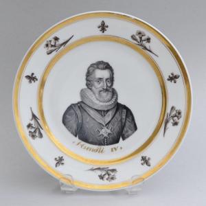 Porcelain Plate With Grisaille Painted Decor Portrait Of Henri IV Around 1840