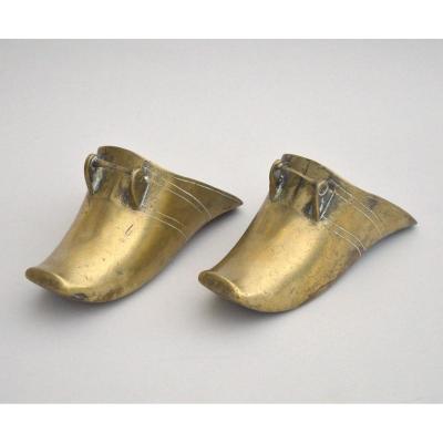 Pair Of Brass Horse Stirrups In The Shape Of A Hoof 19th Century
