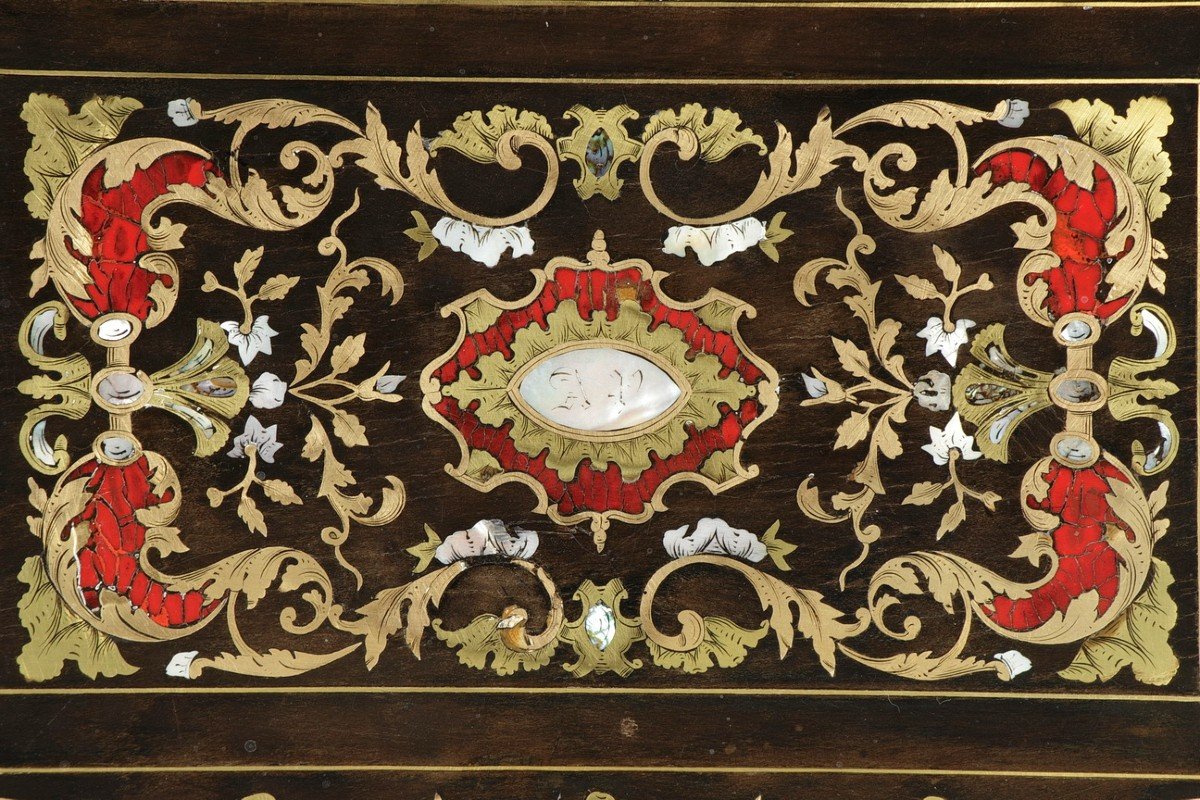 A Mid-19th Century Wooden Casket Inlaid With Mother-of-pearl-photo-7