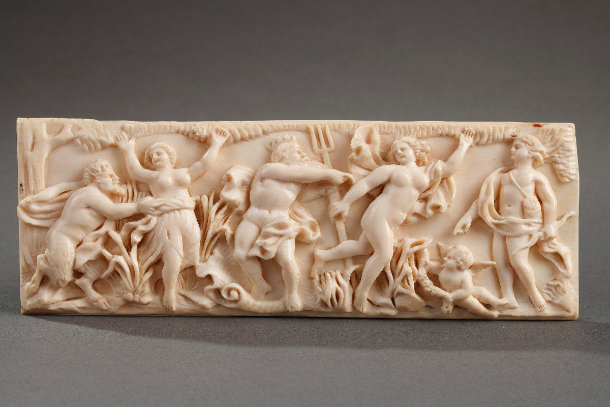 Ivory Plate "the Loves Of Poseidon" Late 18th Century