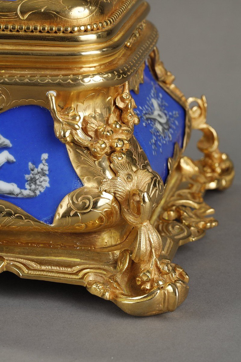 A Gilt Bronze And Porcelain Box, Napoleon 3-photo-6