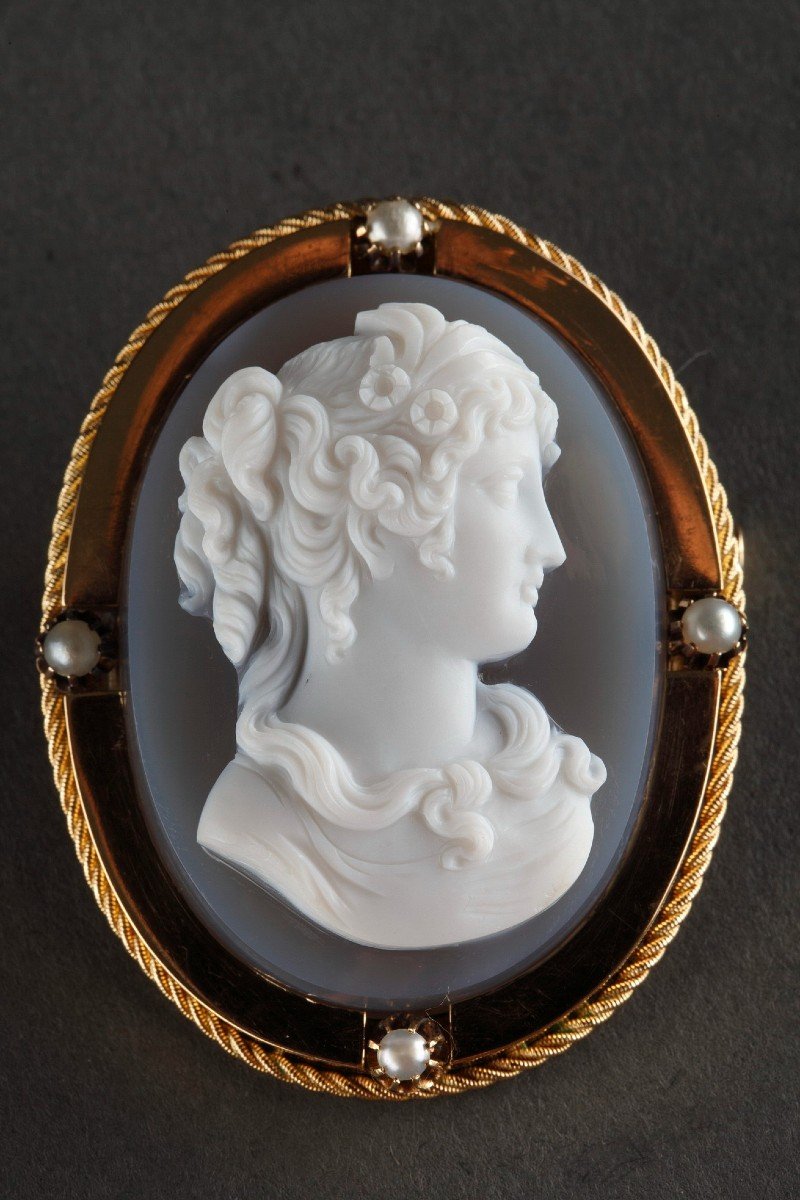 Broche-pendentif Or, Camée Sur Agate, Seconde Partie Du XIXème Siècle