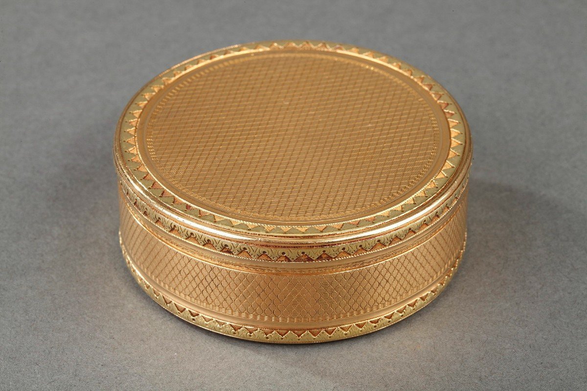 Louis XVI Gold Candy Box By Mathieu Pionnier -photo-1