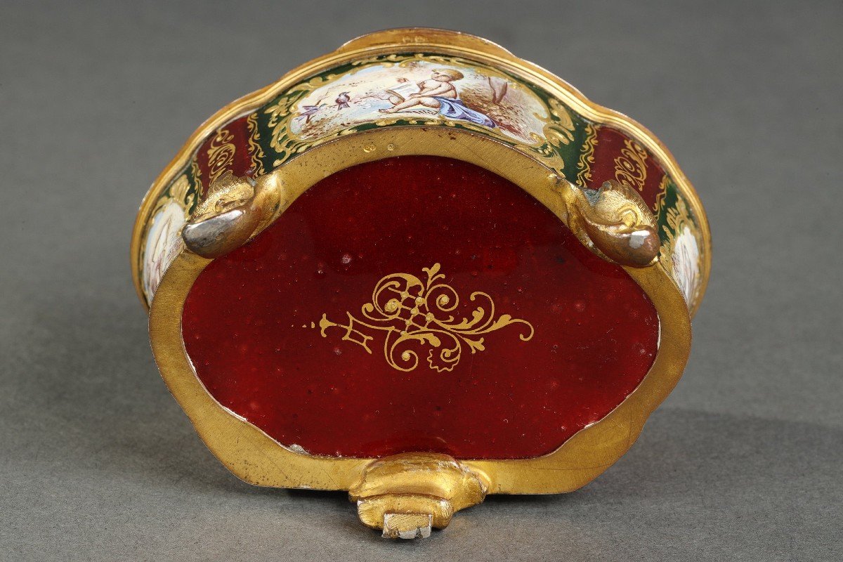 Small Vienna Enamel And Silver-gilt Box, 19th Century-photo-6