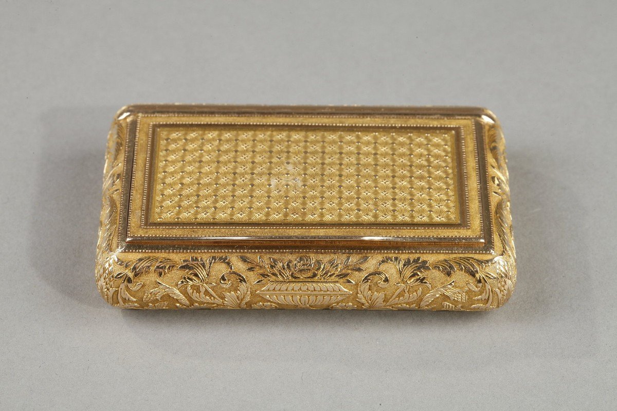 A Rectangular Gold Snuffbox, Restoration Period