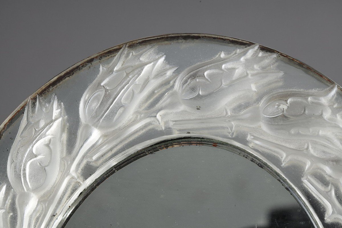 An Oval Mirror With Rose Buds Signed Lalique France-photo-4