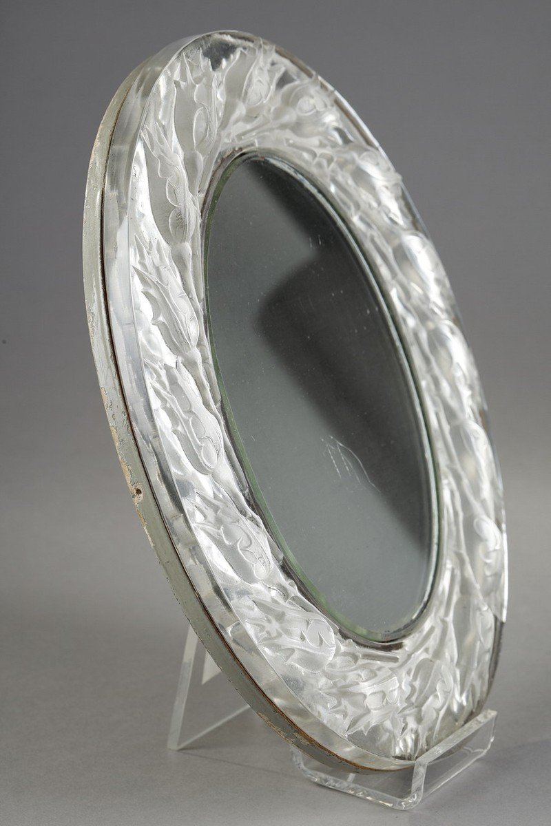 An Oval Mirror With Rose Buds Signed Lalique France-photo-4