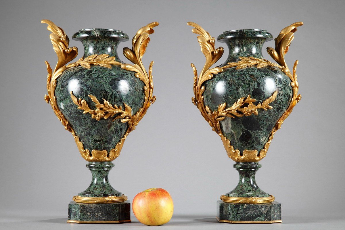 Paire De Vases En Marbre Et Bronze Doré Napoléon 3-photo-2