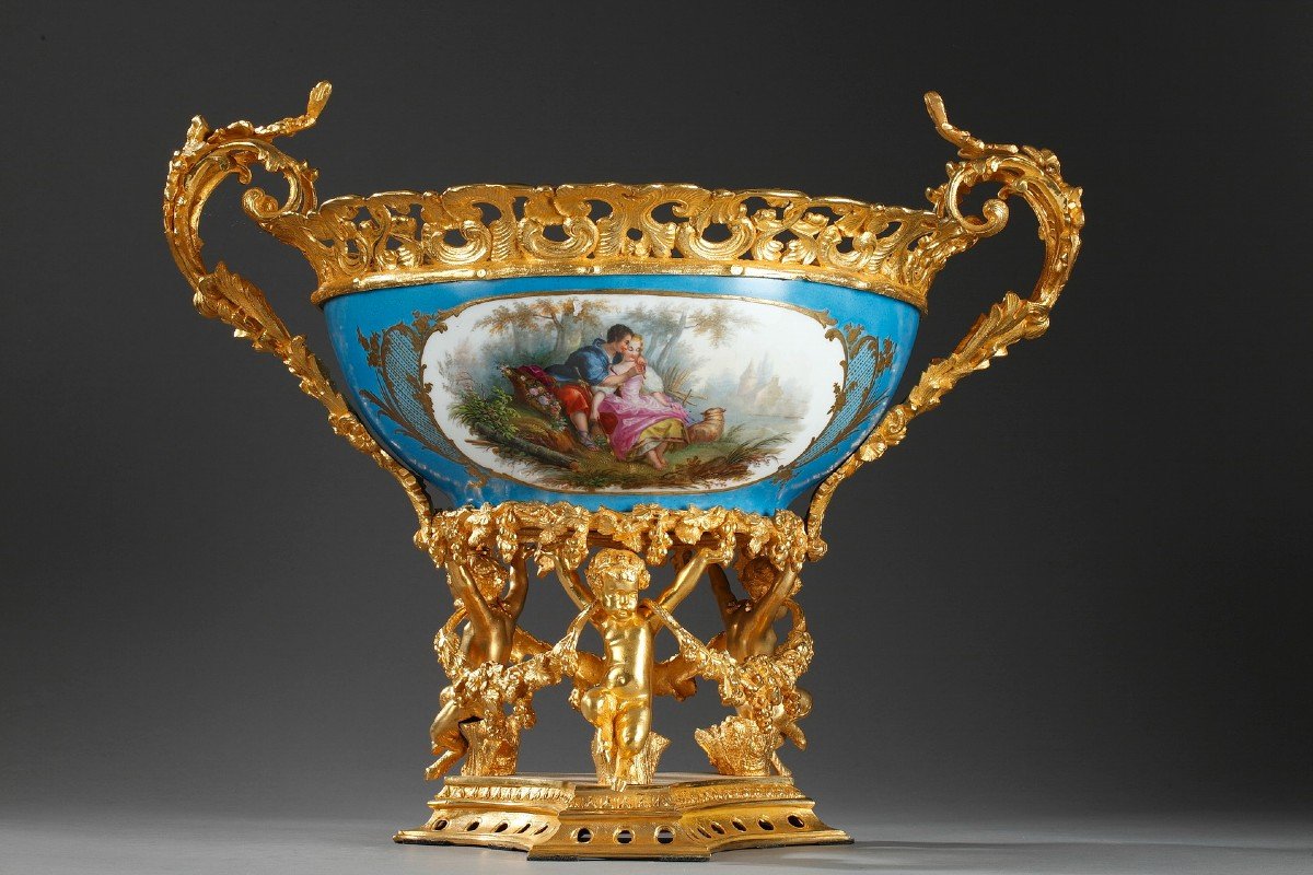 Large Porcelain And Gilt Bronze Cup In The Sèvres Style