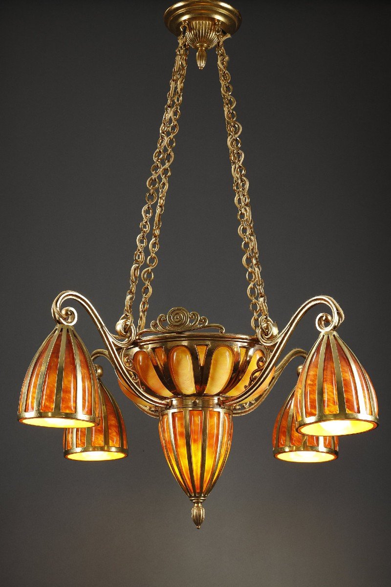 Lustre En Verre Marmoréen De Daum Et Majorelle, 1900