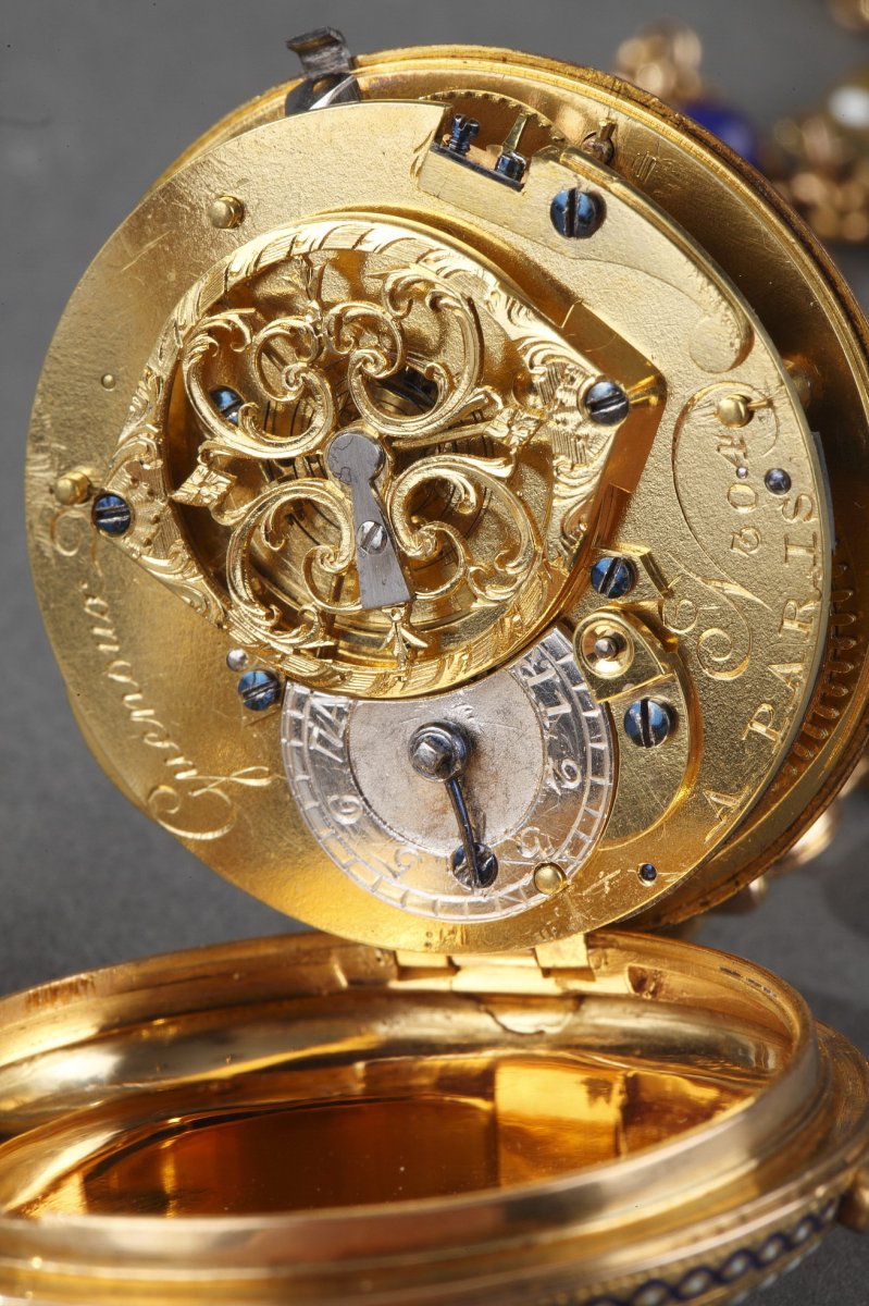 Chatelaine En Or émaillé Et Montre De Charles Théodor Guenoux. XVIIIe Siècle. -photo-8