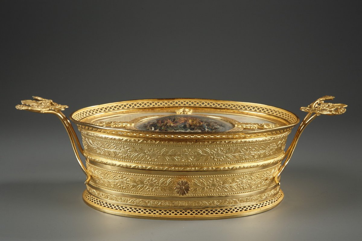 French Charles X Gilt Bronze And Mother-of-pearl Box. -photo-2
