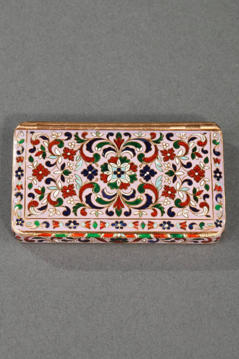 Mid-19th Century Gold And Champlevé Enamel Snuffbox. -photo-2