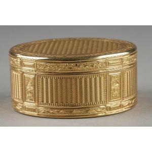 18th Century Gold Snuff Box By Pierre Pleyards 