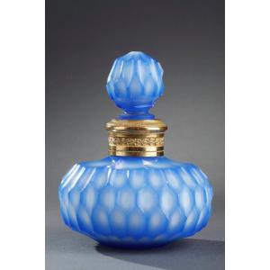 Flask In Opaline Crystal And Overlay Glass 