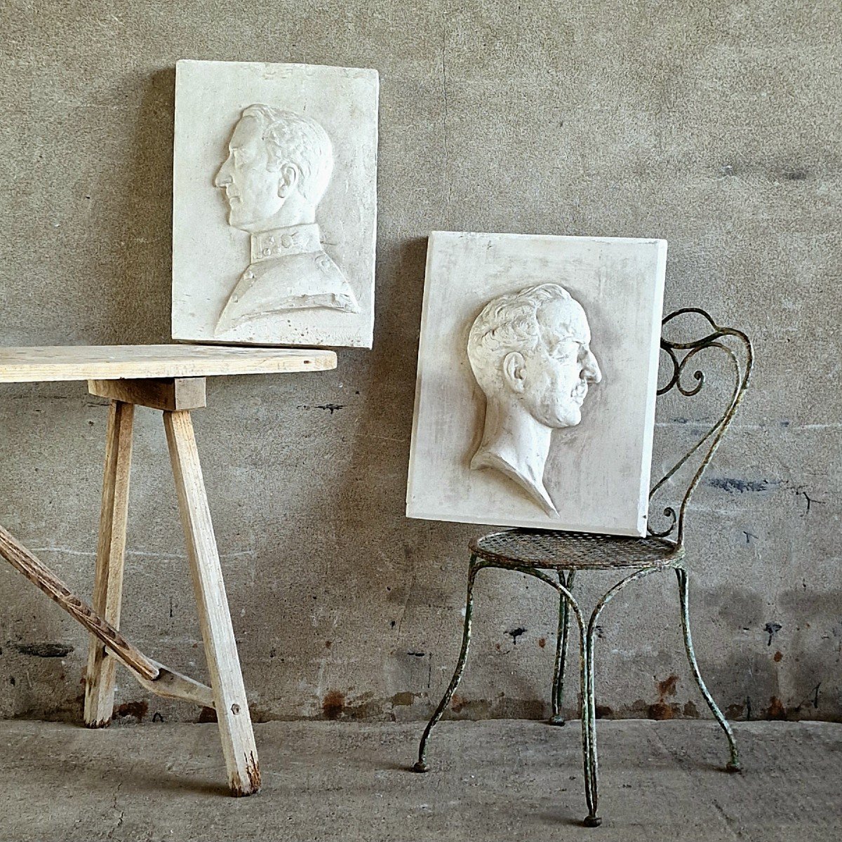 2 Bas-relief Panels In Plaster-photo-1