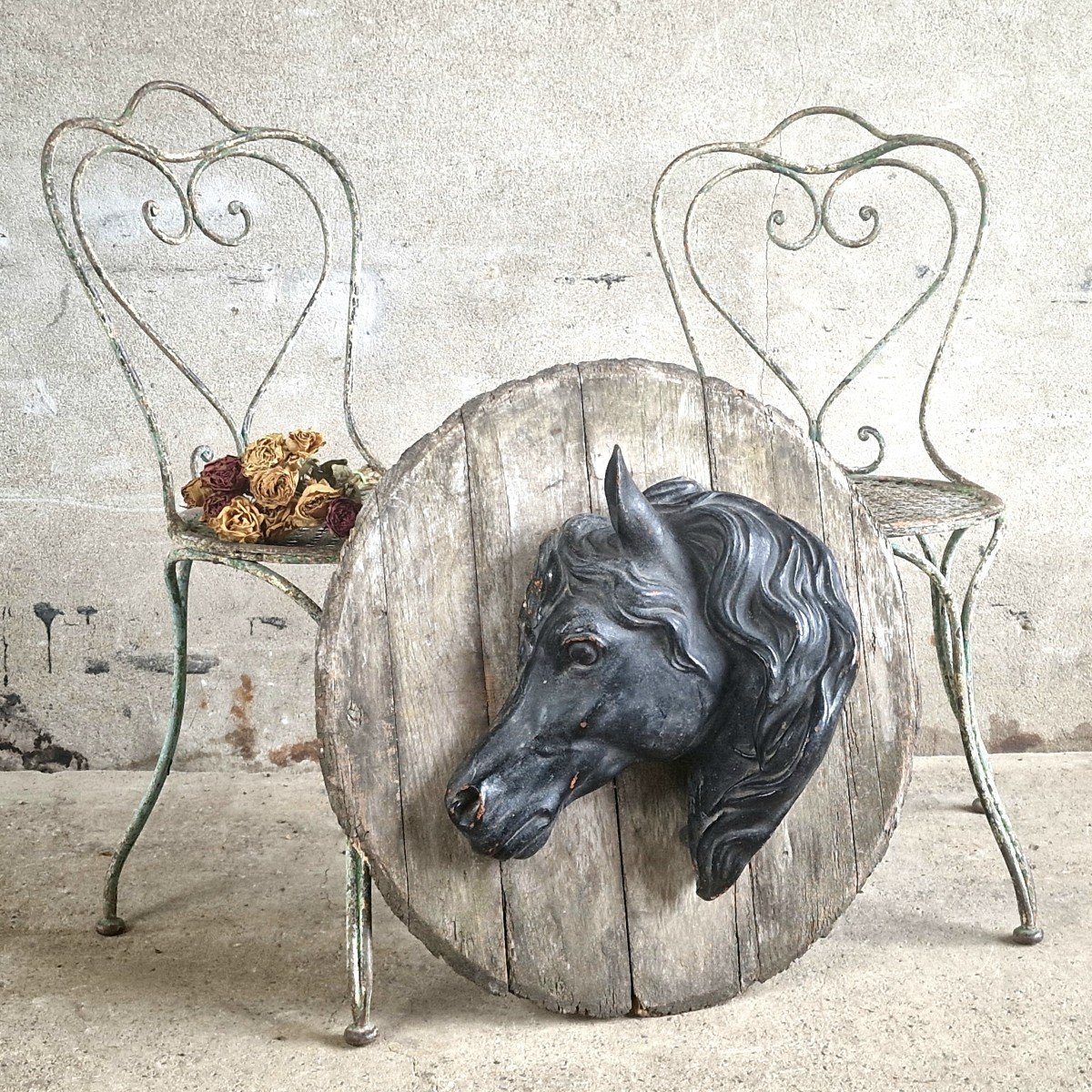 Cast Iron Half Horse Head-photo-1