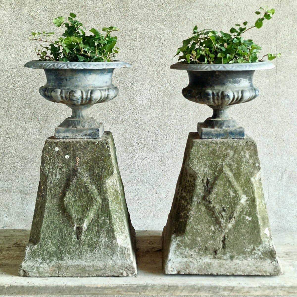 Pair Of Urns On Pedestal-photo-5