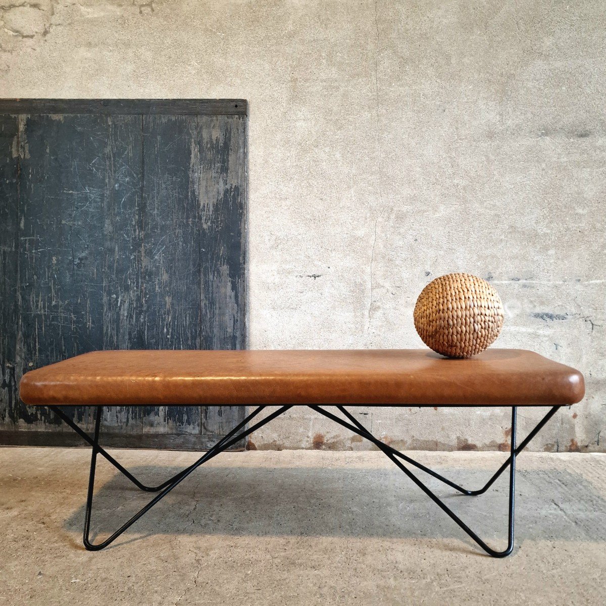 Banc Ou Table d'Appoint En Cuir-photo-1