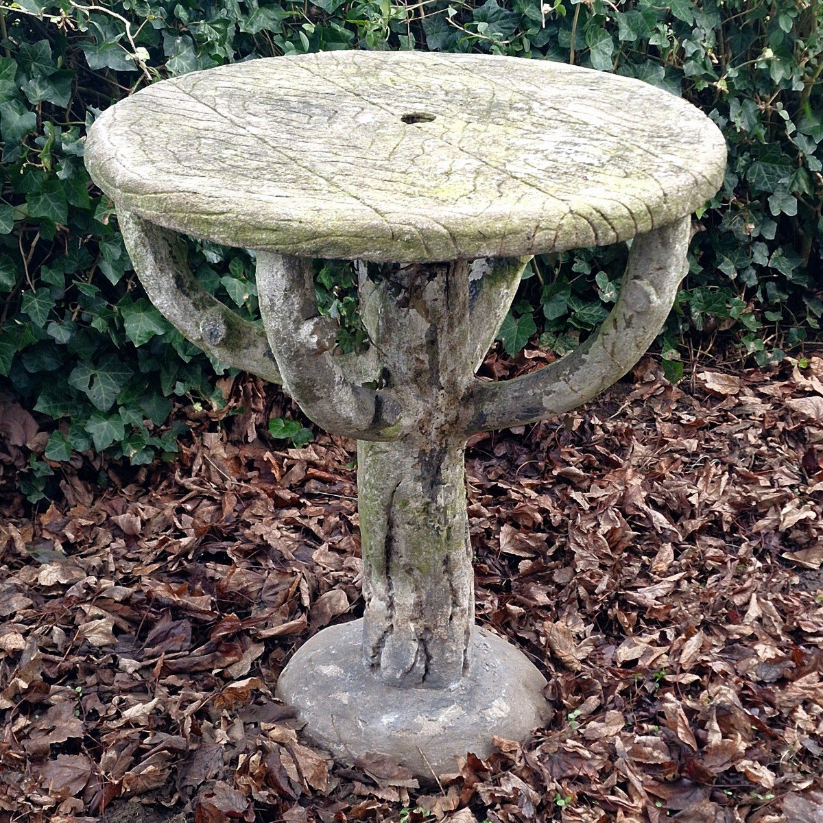 Faux Wood Garden Table-photo-2