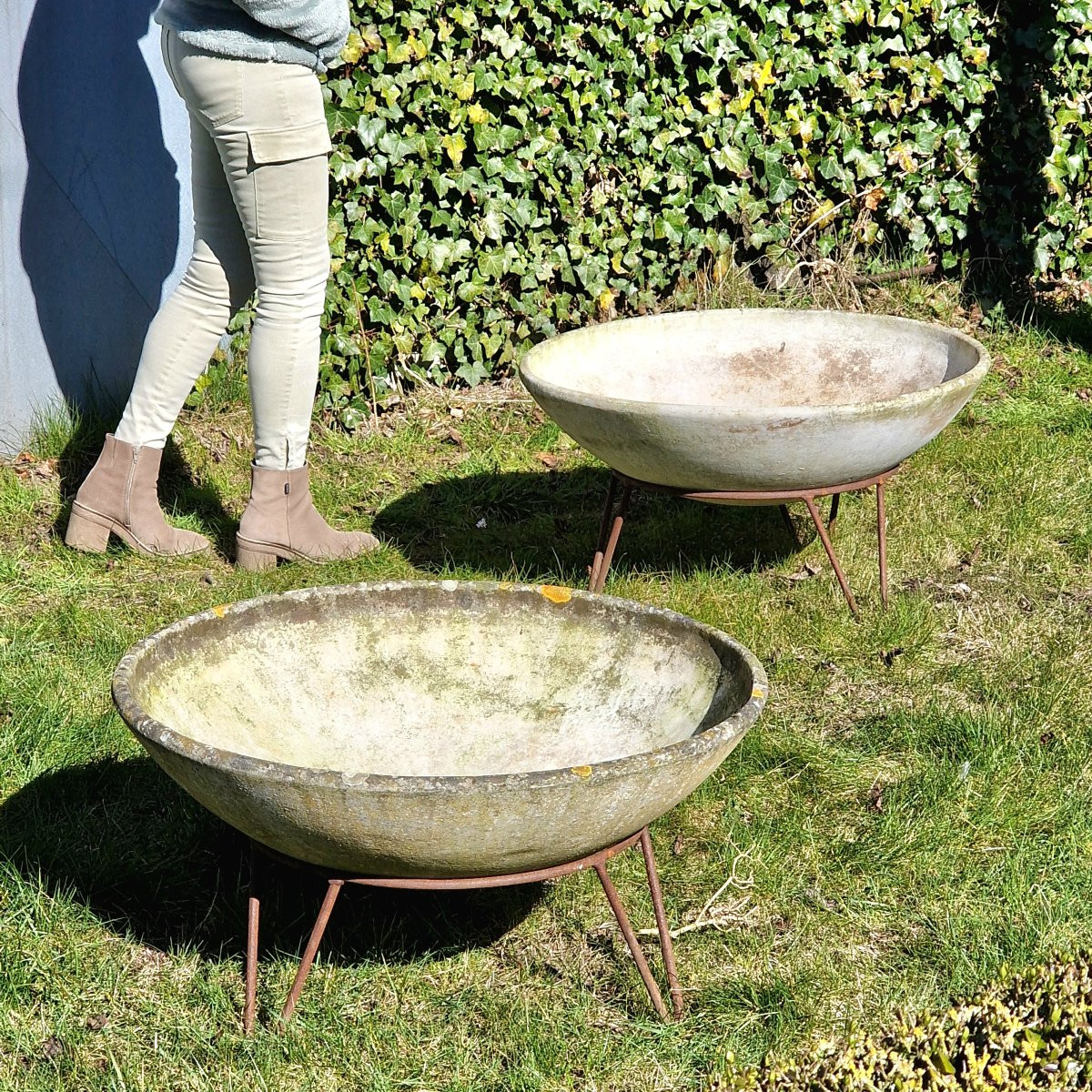 4 Disc-shaped Planters By Willy Guhl-photo-1