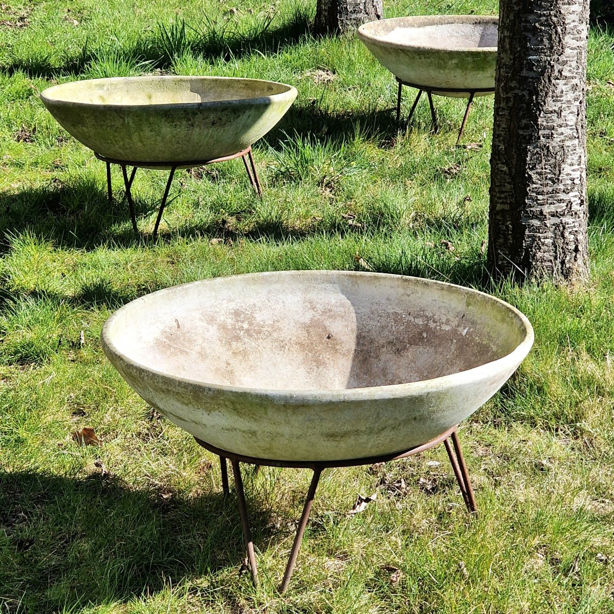 4 Disc-shaped Planters By Willy Guhl-photo-2