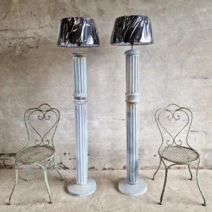 Paire De grands Lampadaires En Zinc