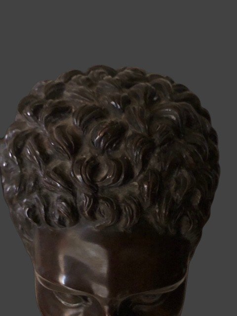 An Emperor Bust In Marble And Bronze-photo-3