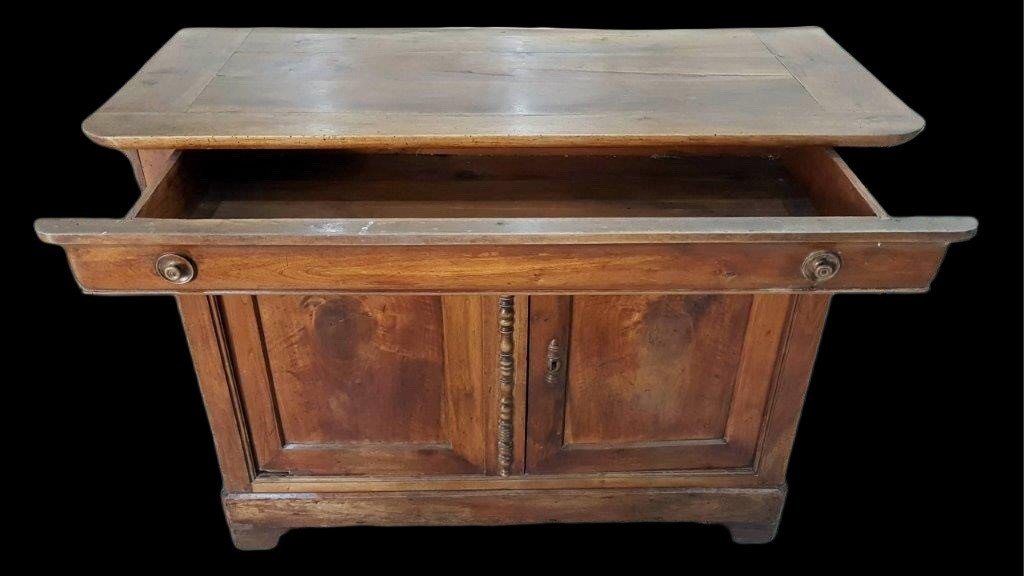 Walnut Sideboard With Two Doors-photo-1