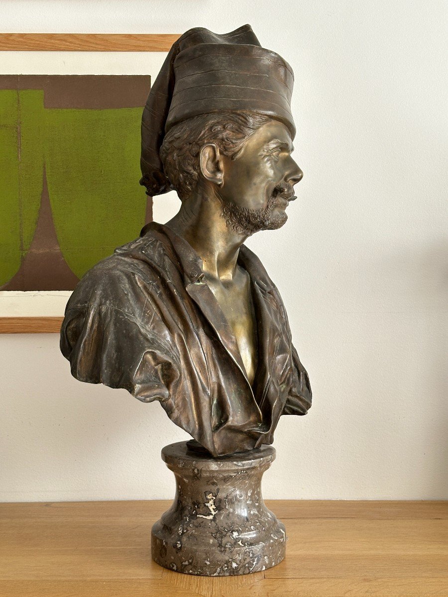 Homme au bonnet - Buste en Bronze - École Espagnole-photo-3