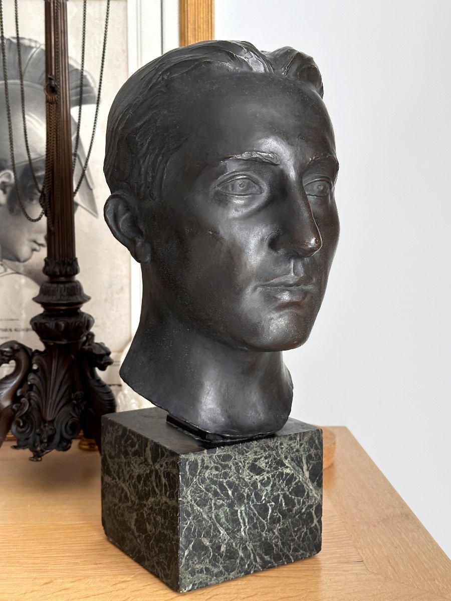 Rosa Langenegger - Head Of A Young Man - Bronze-photo-6