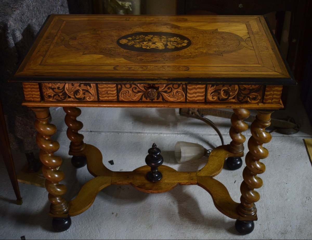 Louis XIII Table In Walnut And Marquetry-photo-3