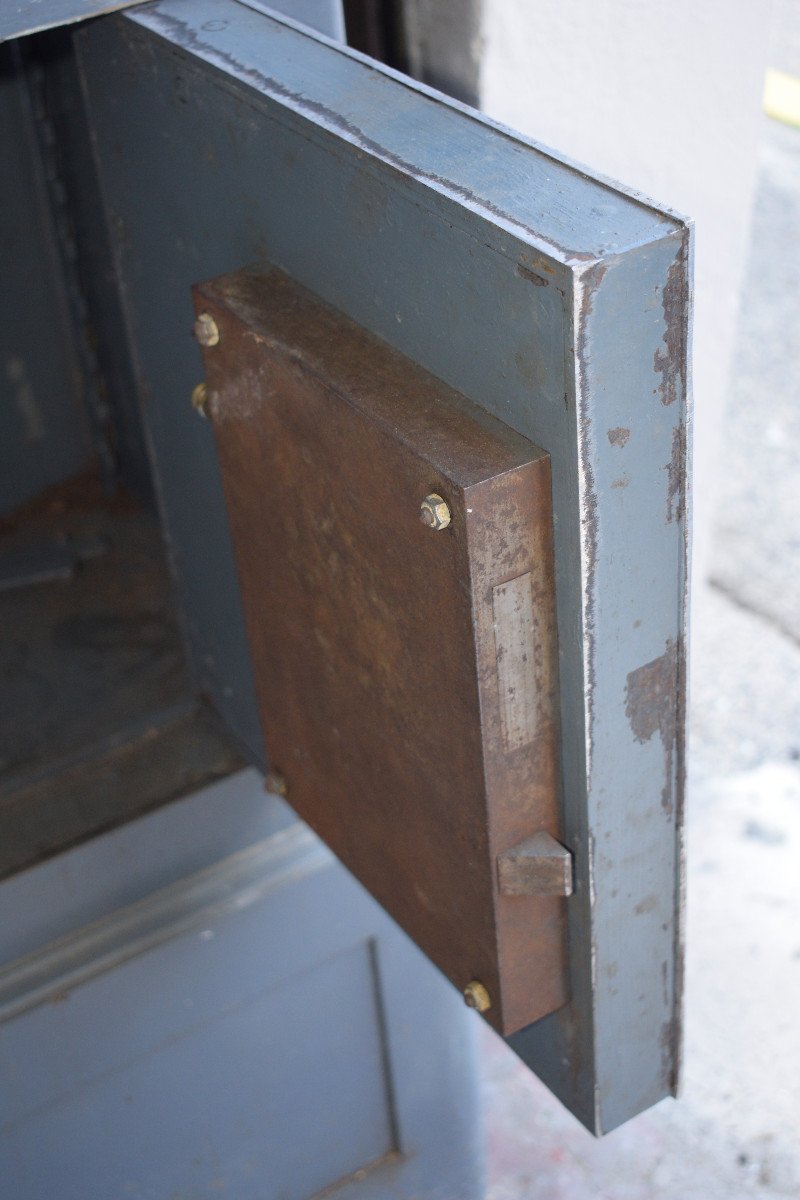 19 Eme Steel Safe-photo-3