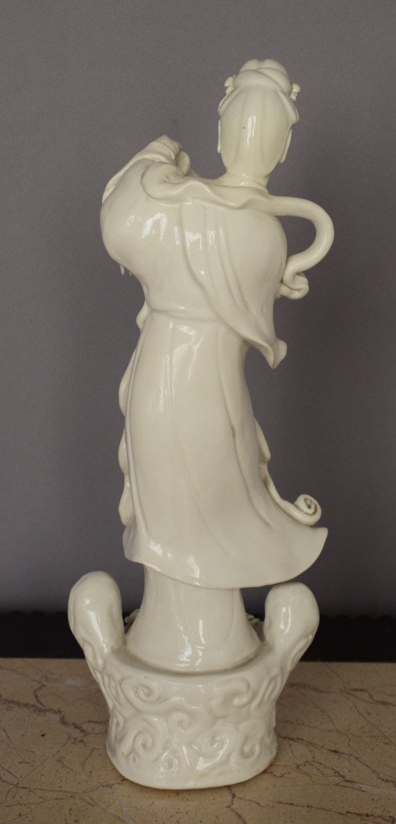 Chine Figurine En Porcelaine Blanche-photo-2