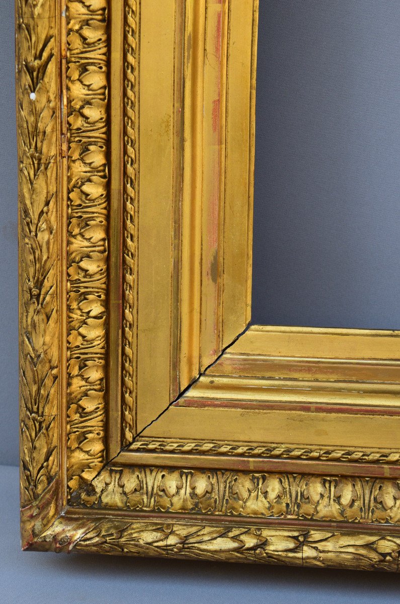 Large 19th Century Frame In Wood And Golden Stucco-photo-2