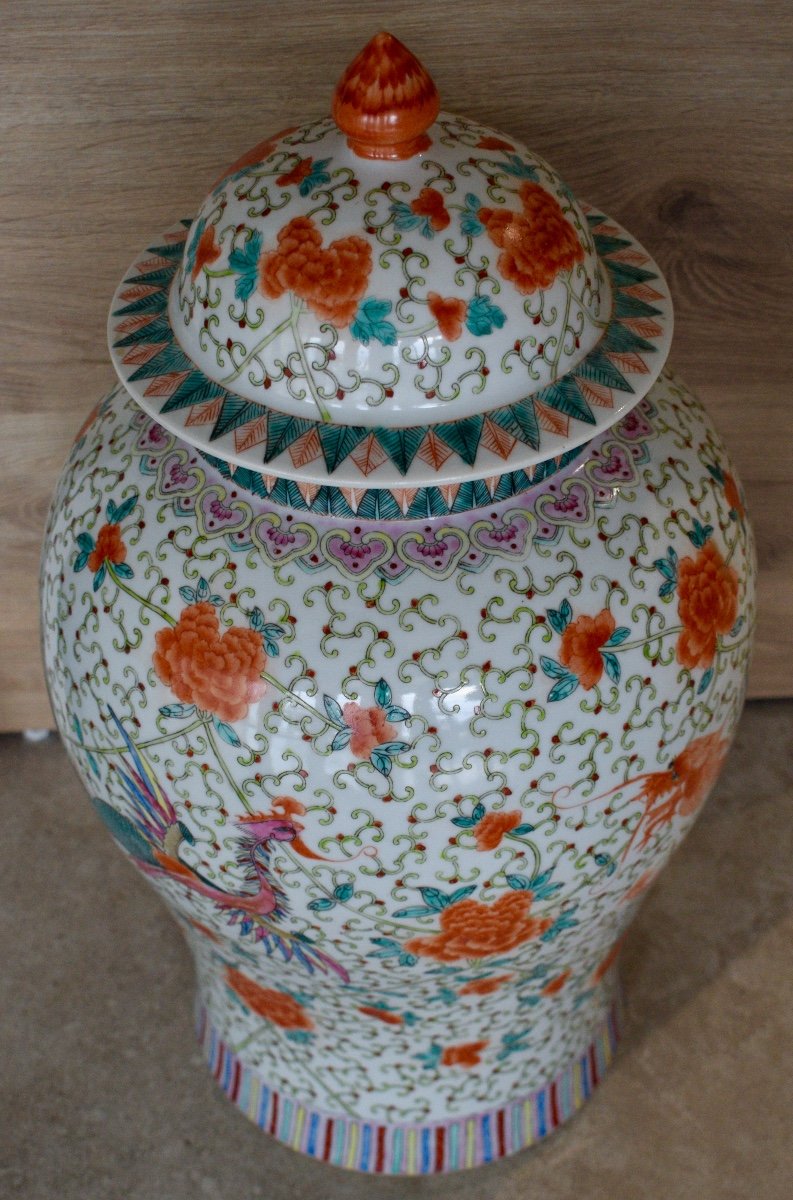 China Large Vase Covered With Enamels From The Rose Family-photo-6