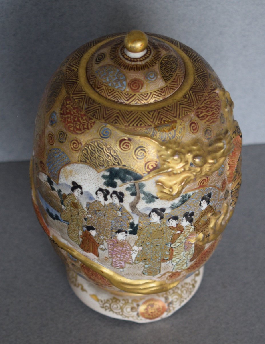 Covered Pot In Satsuma Earthenware Meiji Period-photo-3