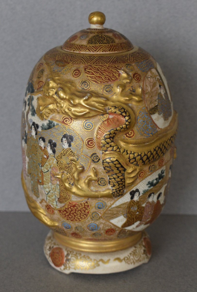 Covered Pot In Satsuma Earthenware Meiji Period-photo-4