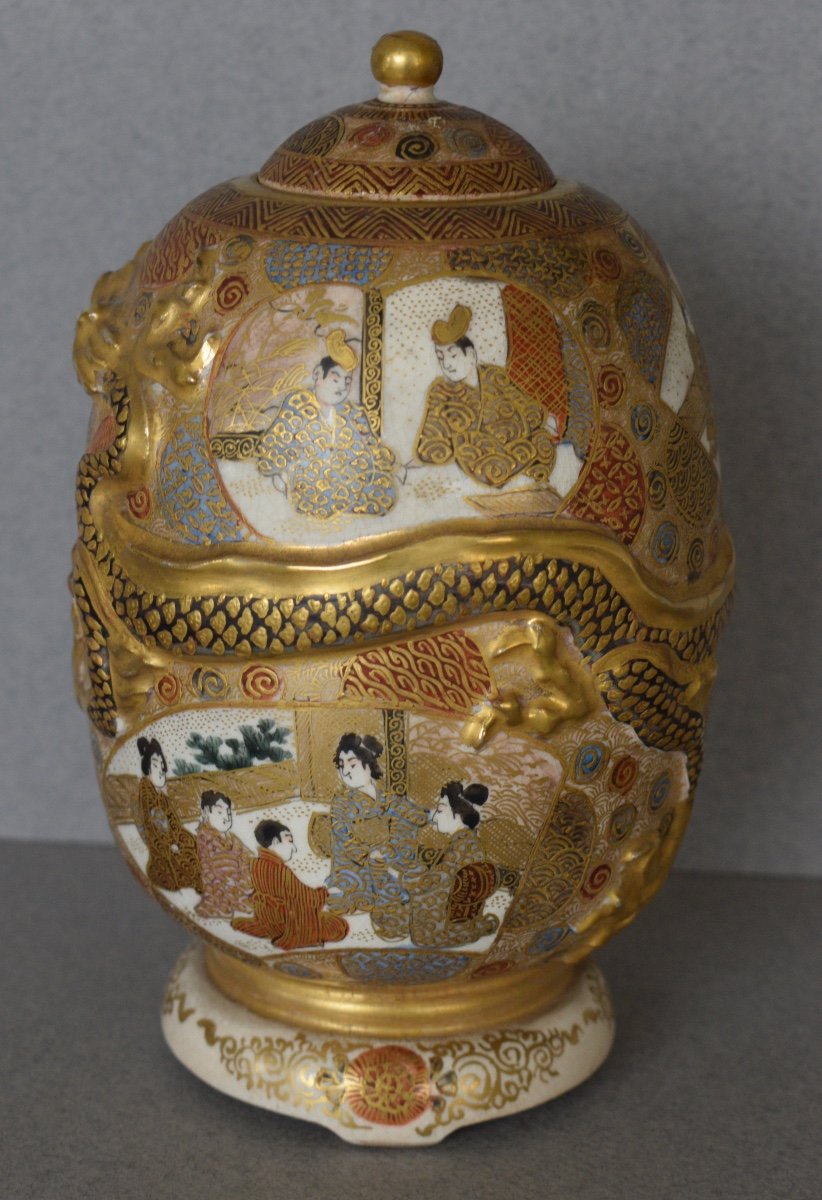 Covered Pot In Satsuma Earthenware Meiji Period-photo-3