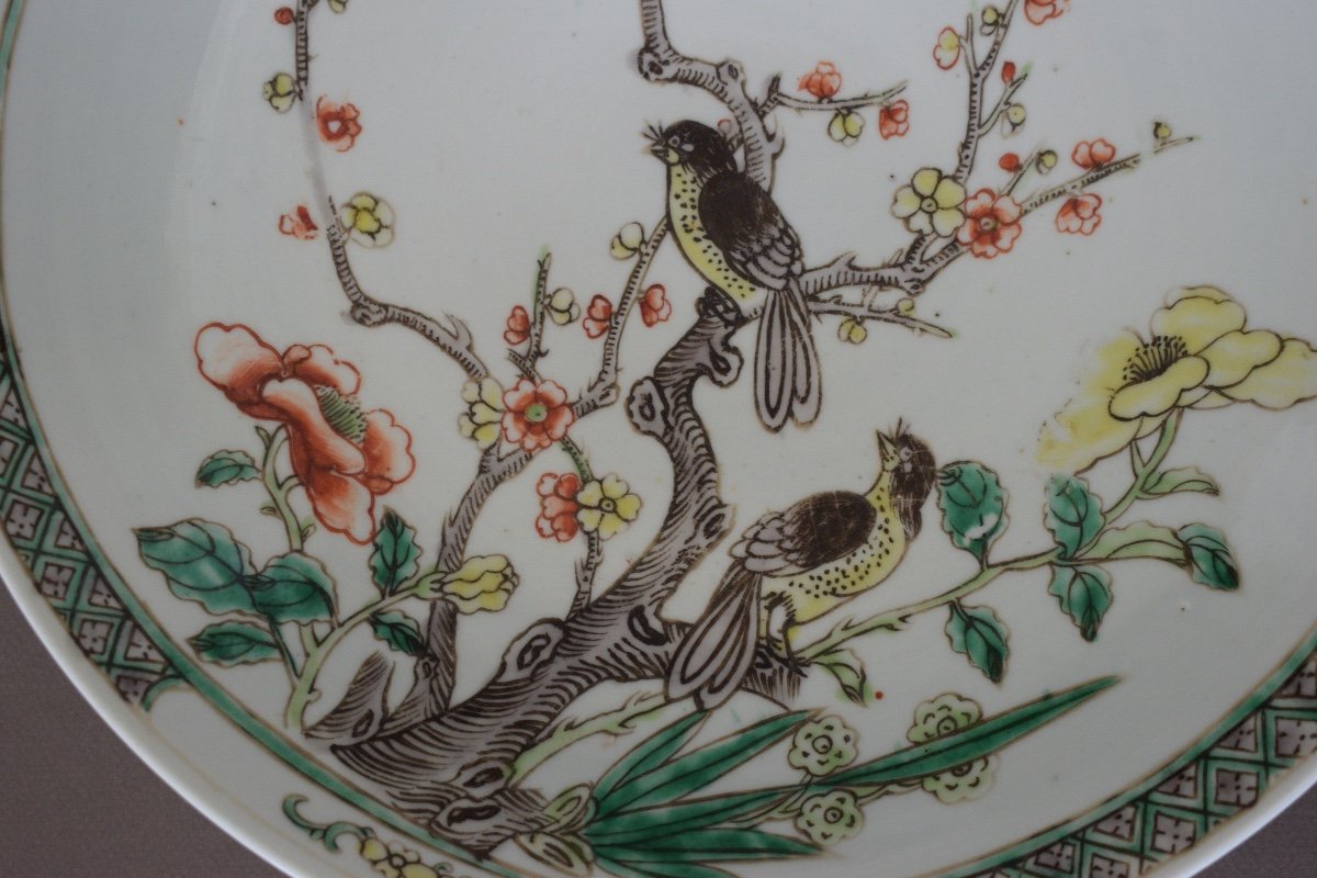 Chine Grand Plat En Porcelaine Aux émaux De La Famille Verte-photo-2