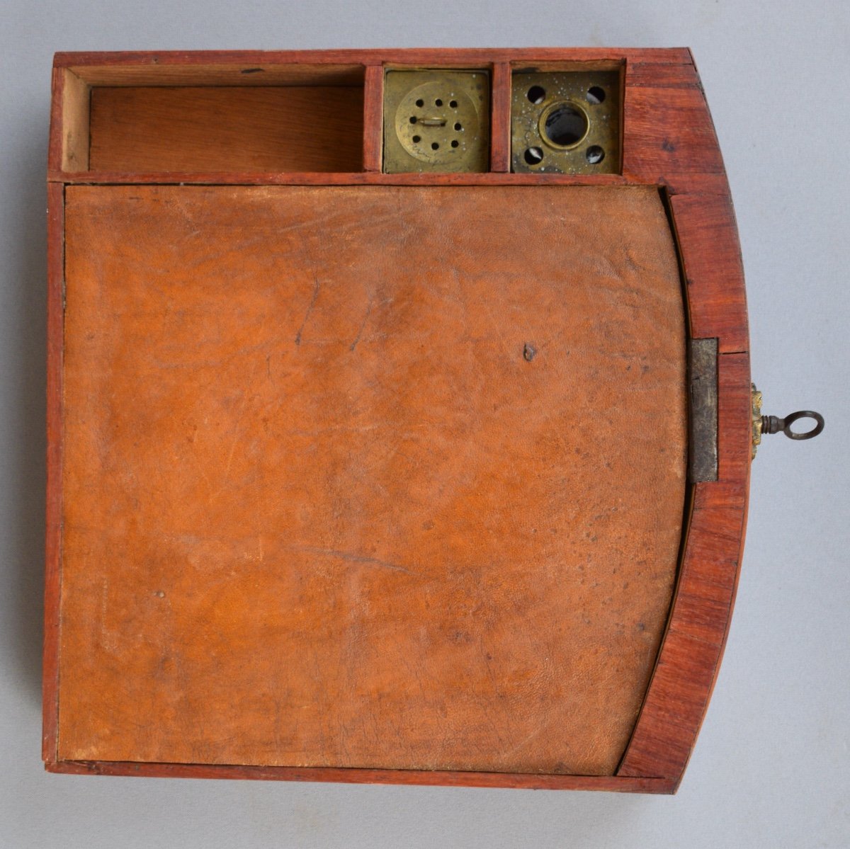 Living Room Table Called Chiffoniere Table Transition Period 18th Century-photo-5