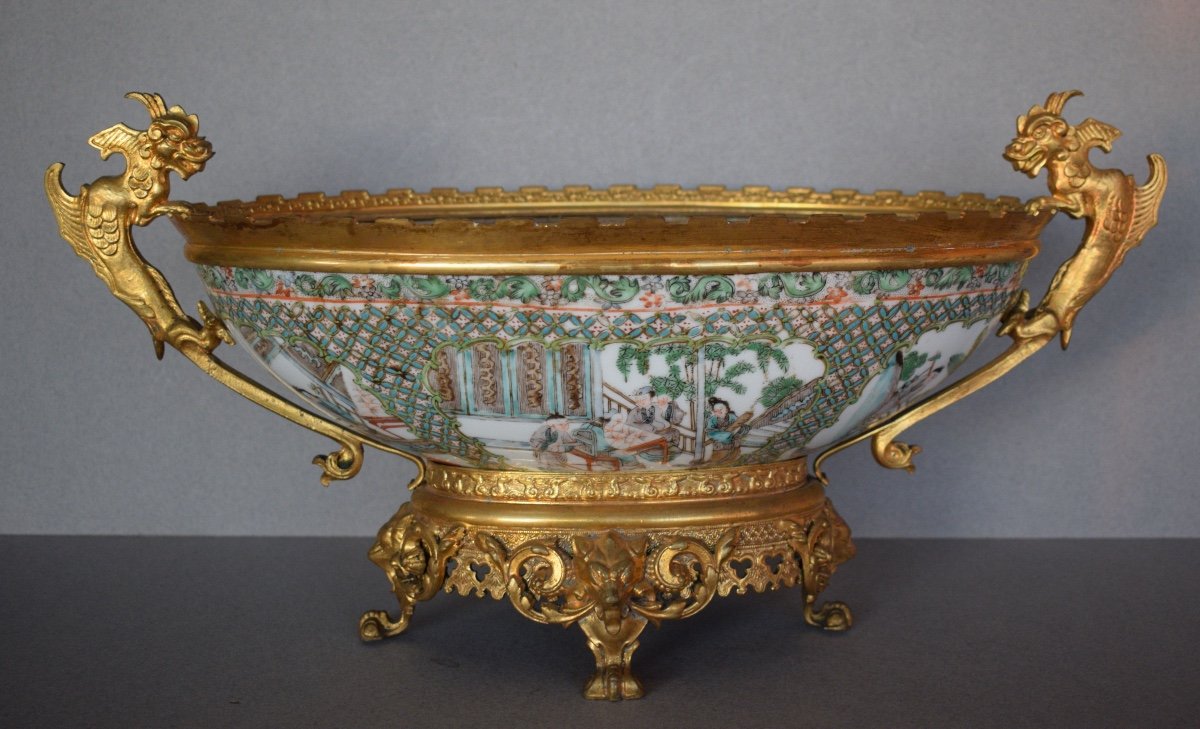 Importante Coupe En Porcelaine De Chine Monture En Bronze Doré