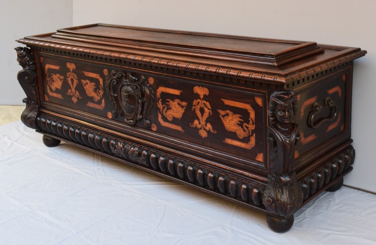 Important Renaissance Period Cassons In Walnut And Sycamore Inlay-photo-1