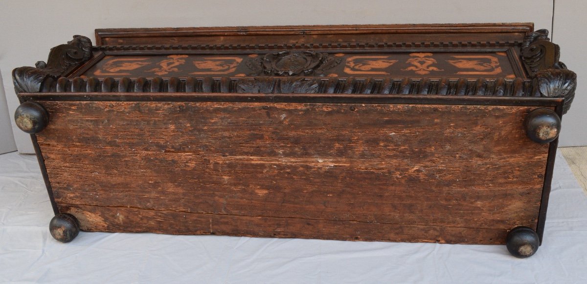 Important Renaissance Period Cassons In Walnut And Sycamore Inlay-photo-3