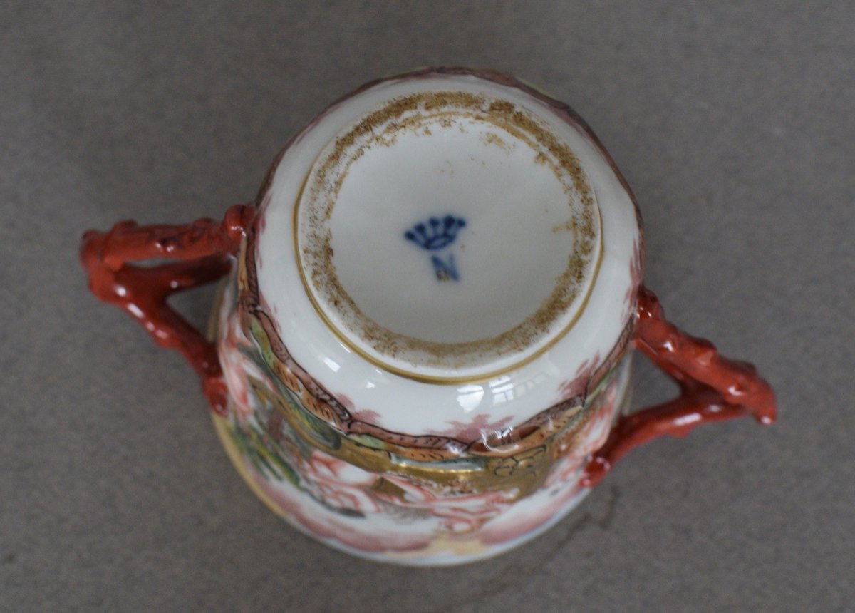 Capodimonte Porcelain Chocolate Cup-photo-4