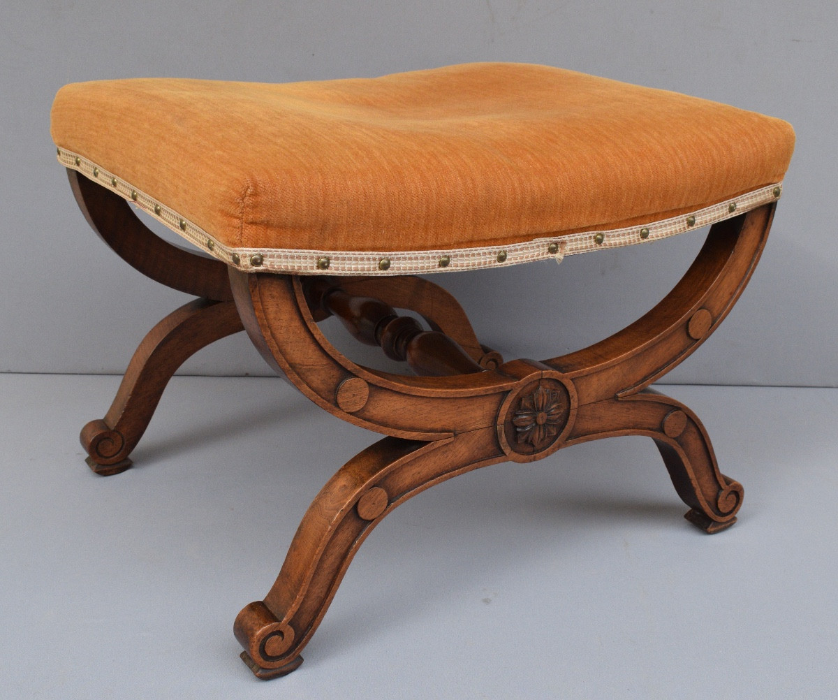 Restoration Period X-shaped Stool In Walnut-photo-2