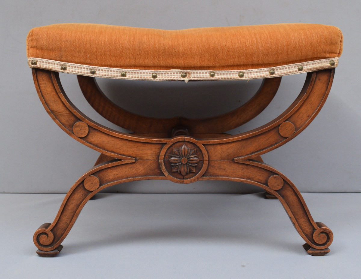 Restoration Period X-shaped Stool In Walnut-photo-3